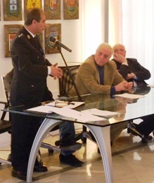 Il Presidente Nicola Bono con il Dirigente Domenico Morello e il Comandante della Polizia Provinciale Giuseppe Caruso.