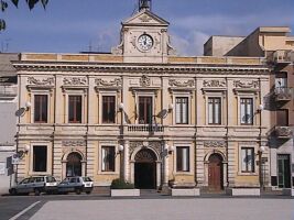 La sede del Municipio di Carlentini.
