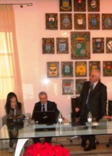 Il Presidente Bono</br> con il Direttore Generale Clelia Corsico</br> e il funzionario Sergio Angelotti.