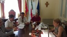 La firma del protocollo d'intesa